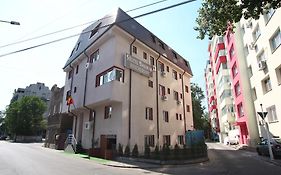 Hotel Basarab